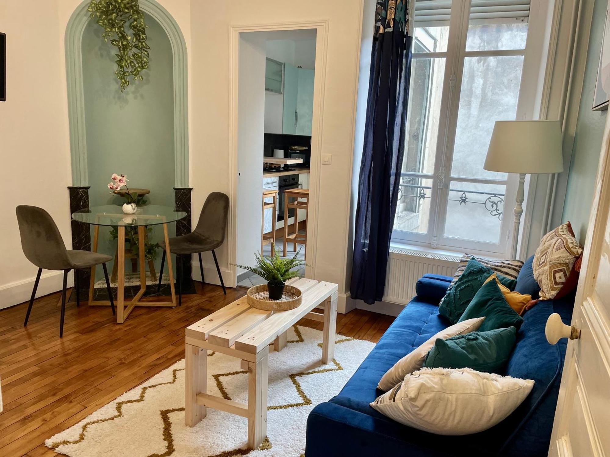 Akwaba Nancy Apartment Bagian luar foto