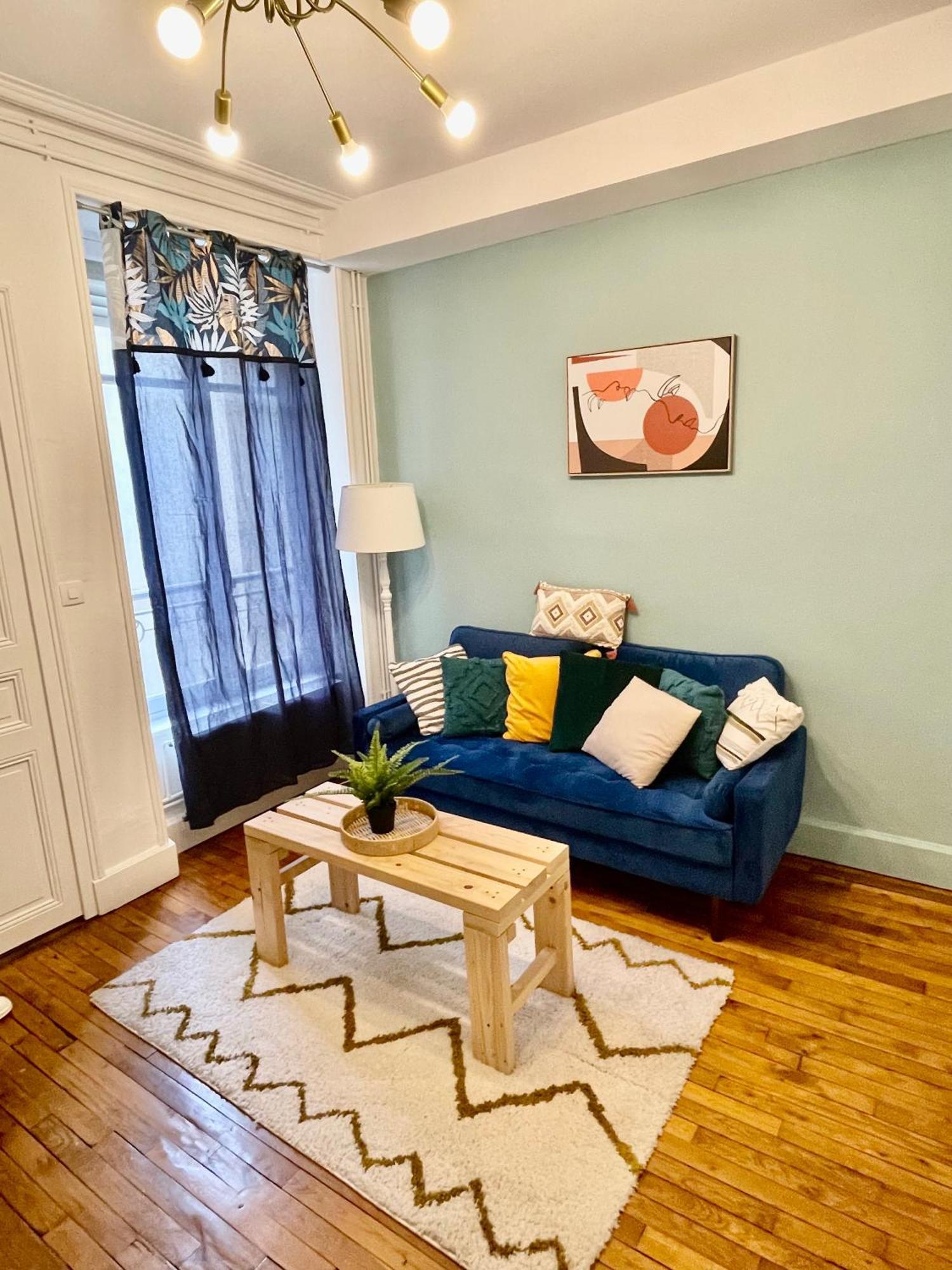 Akwaba Nancy Apartment Bagian luar foto